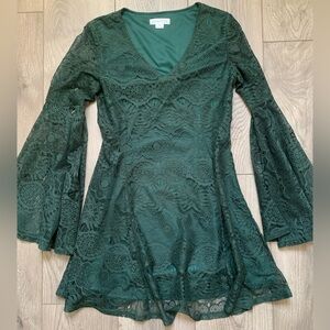 Forest green bell sleeve dress!